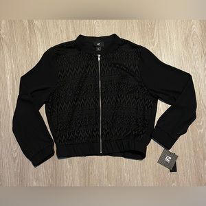 New Women’s Plus Size XL iZ Byer Bomber Jacket